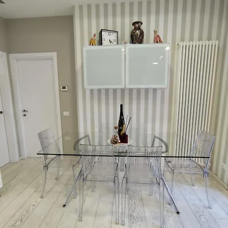 Casa Vacanze Orchidea Apartment