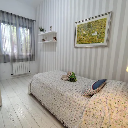 Casa Vacanze Orchidea Apartment *